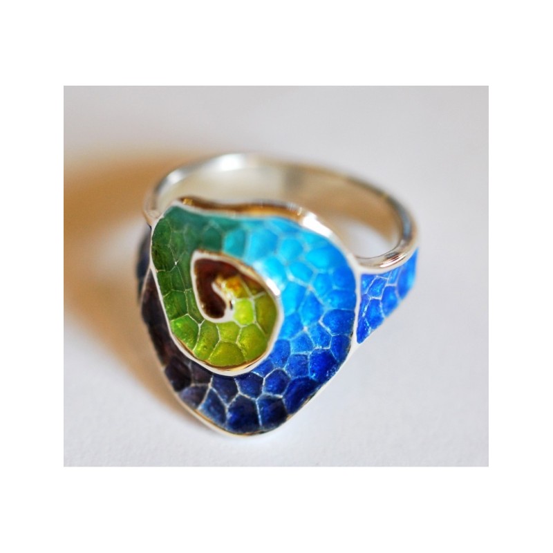 Gaudí Snail Ring